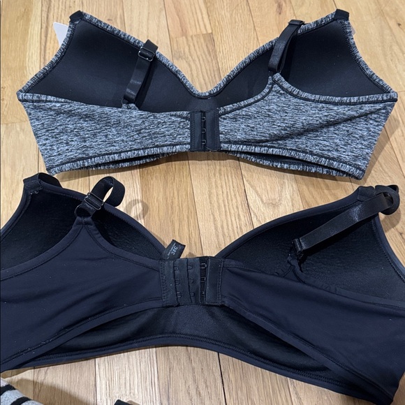 Women's Gray and Black Bras wireless - Picture 4 of 5